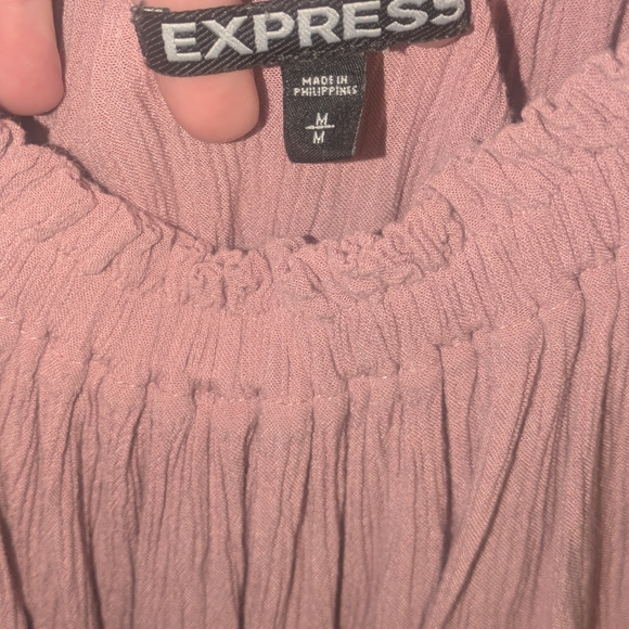 Women's Pink Ruffled Top - Picture 3 of 4